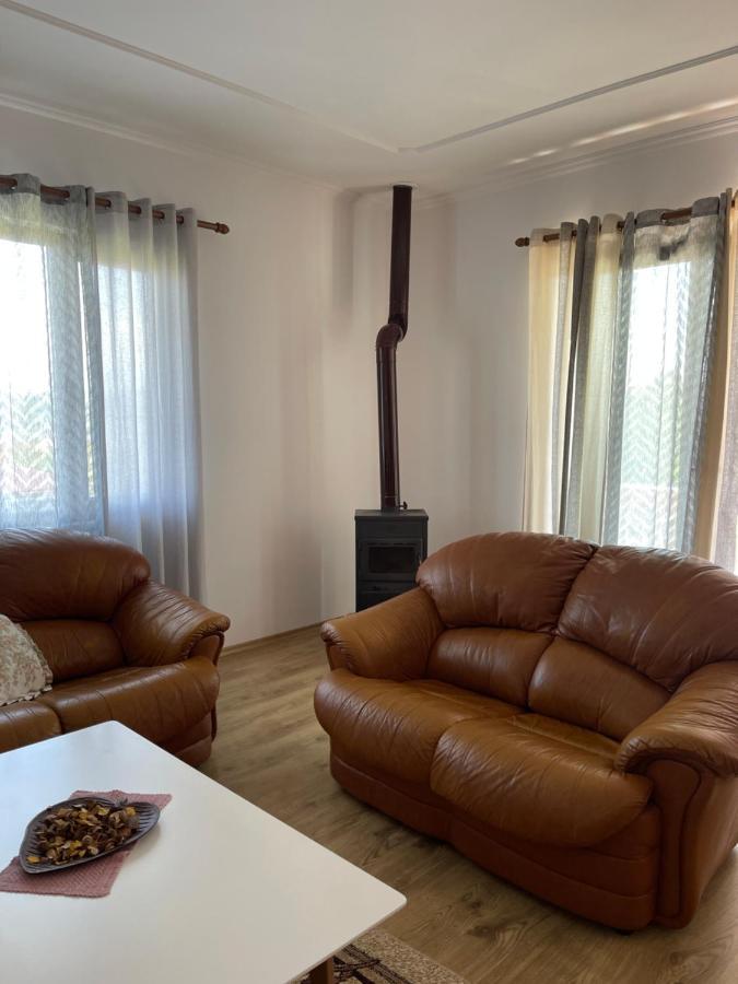 Ajla's Casa de Férias