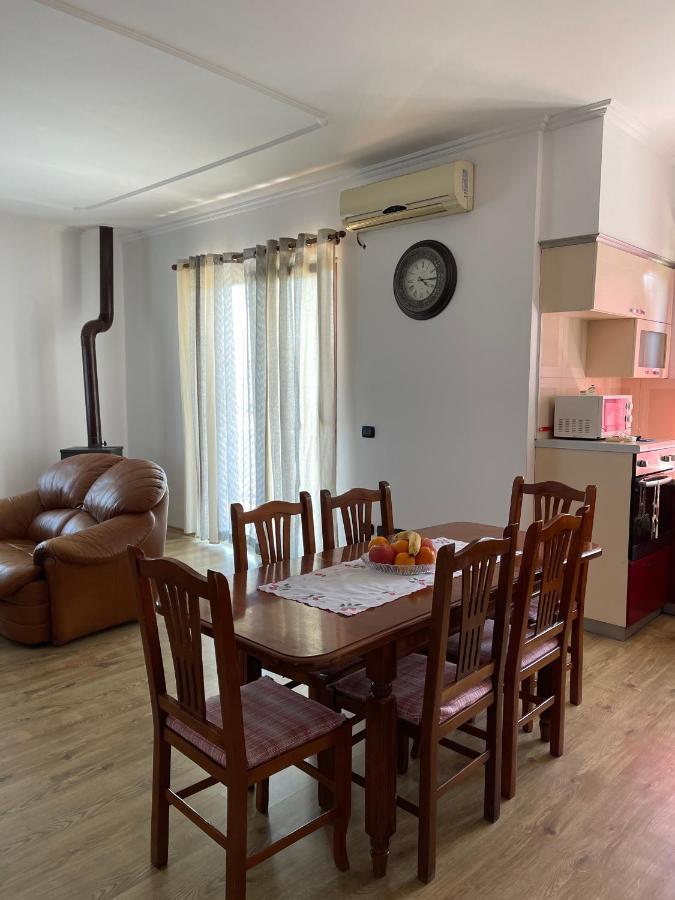 Ajla's Casa de Férias *